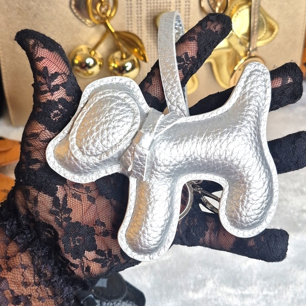 Dog-Shaped Fashion Keychain Bag Charms - Picture 15 of 15